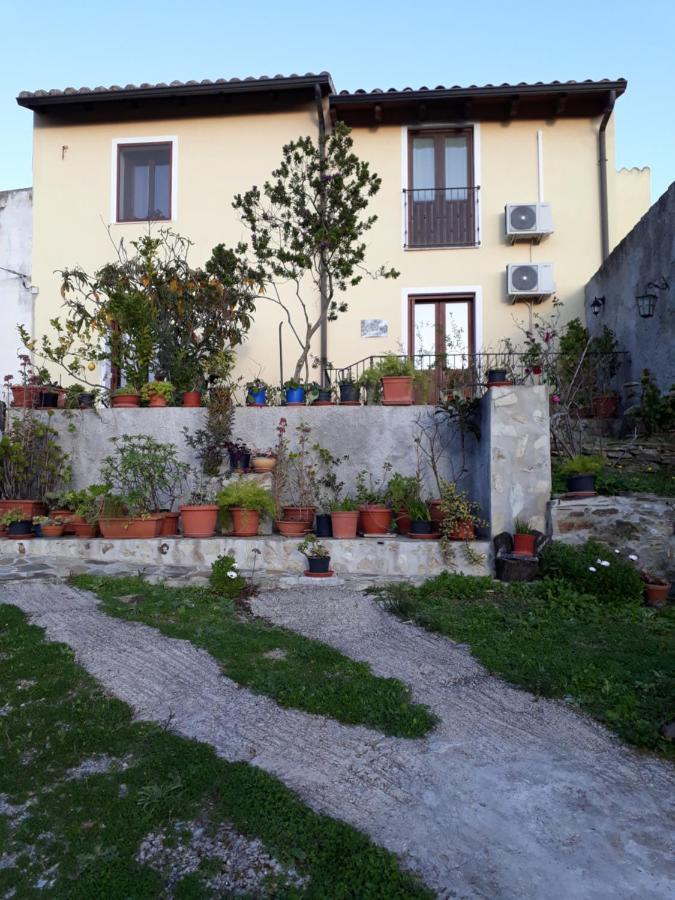 B&B S'Arrosa Antiga Santadi Exteriér fotografie